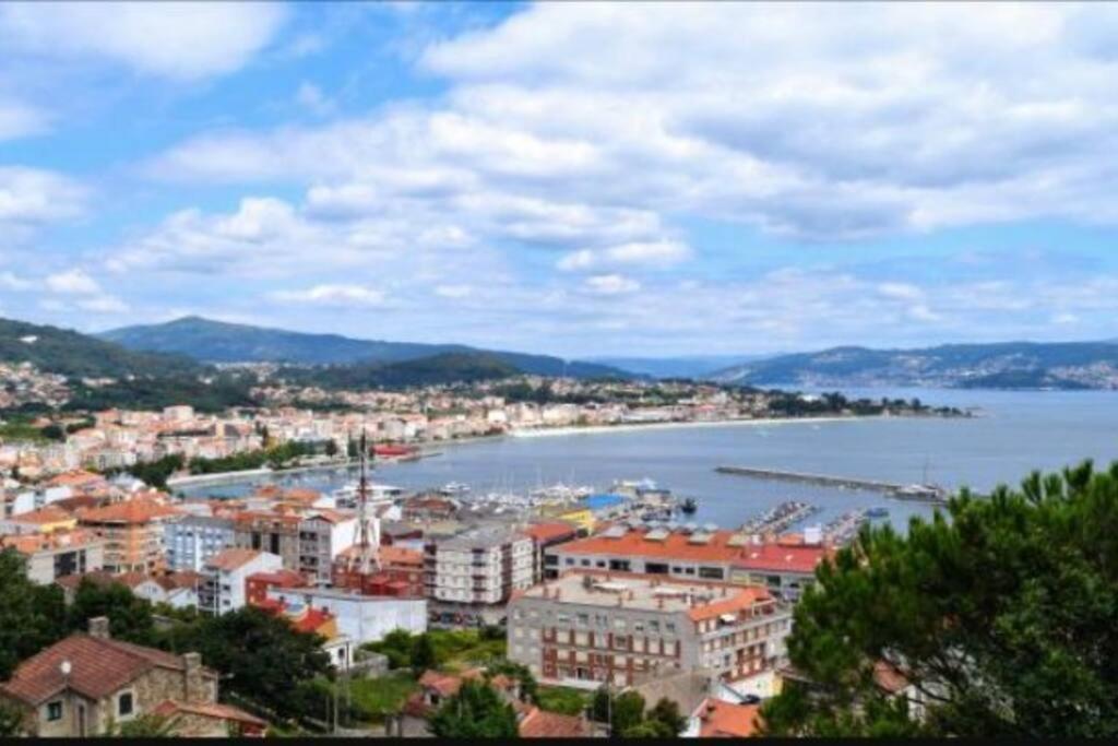 Atico En La Playa De Cangas Экстерьер фото