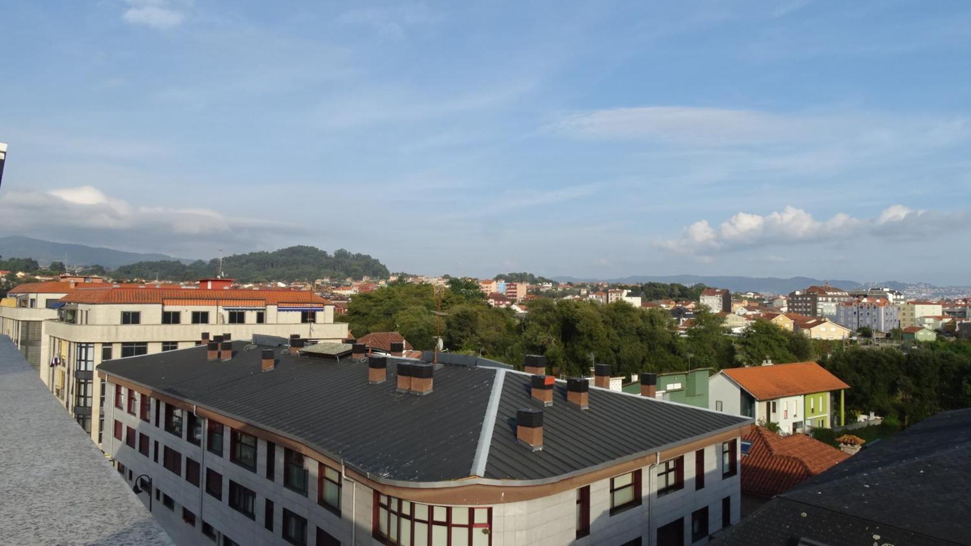 Atico En La Playa De Cangas Экстерьер фото